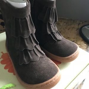 New in box livie &Luca pepper boots